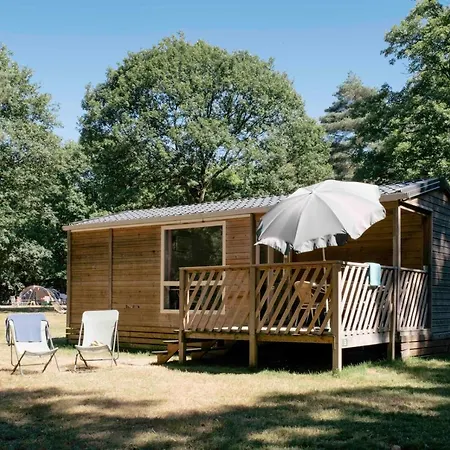 Huttopia De Κάμπινγκ Sillé-le-Guillaume