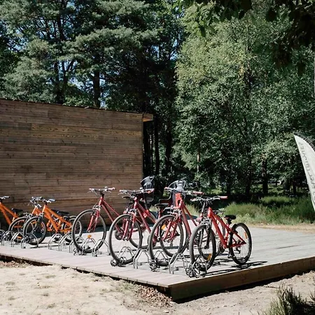 Huttopia De Kamp alanı Sillé-le-Guillaume