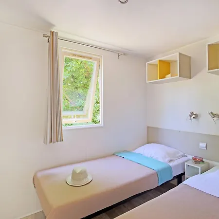 Huttopia De 3* Sillé-le-Guillaume