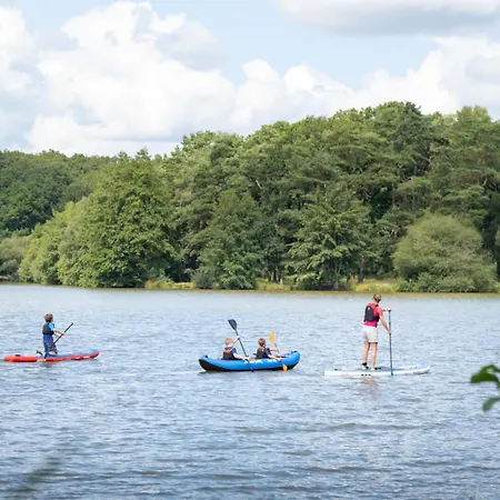 Κάμπινγκ Huttopia De Sillé-le-Guillaume