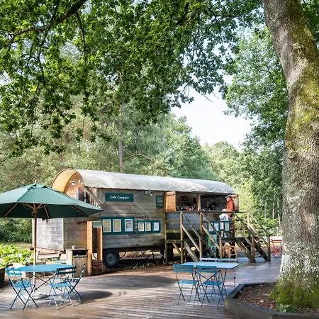 Huttopia De Campsite 3*